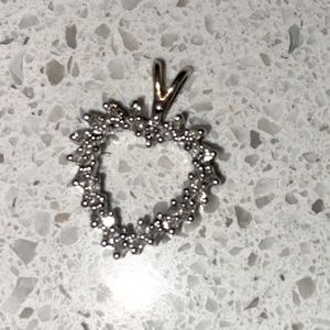 10 carat gold diamond pendant